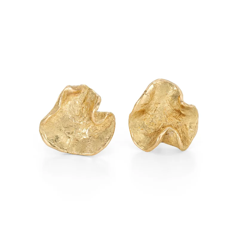 Smooth drop earrings-Wave Studs 18ct Gold