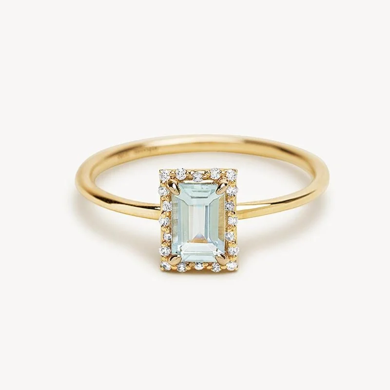 Starry Frame Aquamarine Ring