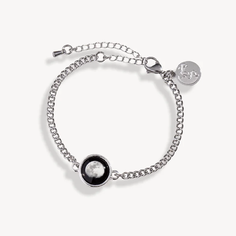 Secure clasp bangles-Pallene Bracelet In Silver