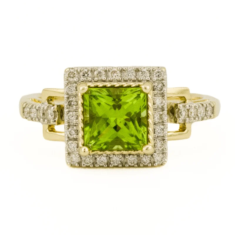 Vintage style engagement rings-1.15ctw Princess Cut Peridot & Diamond Accented Ring in 14K Yellow Gold - Size 6.25