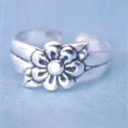 Vintage flair engagement rings-Flower Sterling Silver Toe Ring