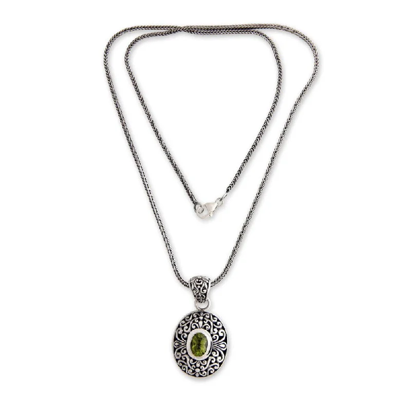 Zodiac charm necklaces-Handmade Sterling Silver 'Wild Beauty' Peridot Necklace (Indonesia)