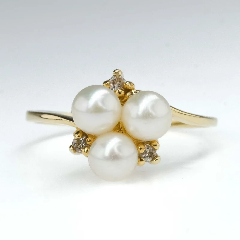 Pear cut engagement rings-Pearl & Diamond Accented Bypass Ring Size 6.5 in 14K Yellow Gold