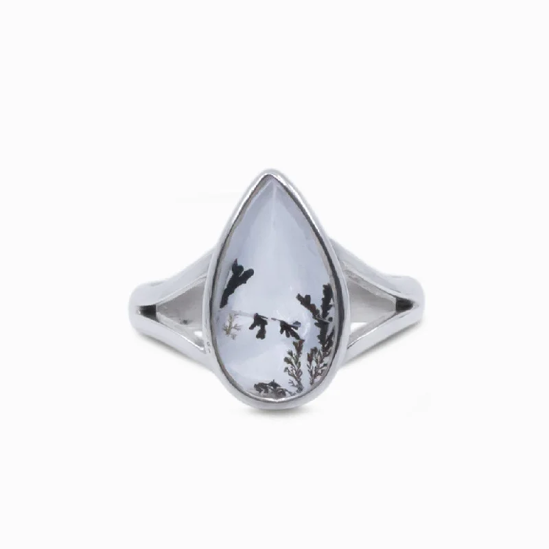 Dendritic Quartz Ring