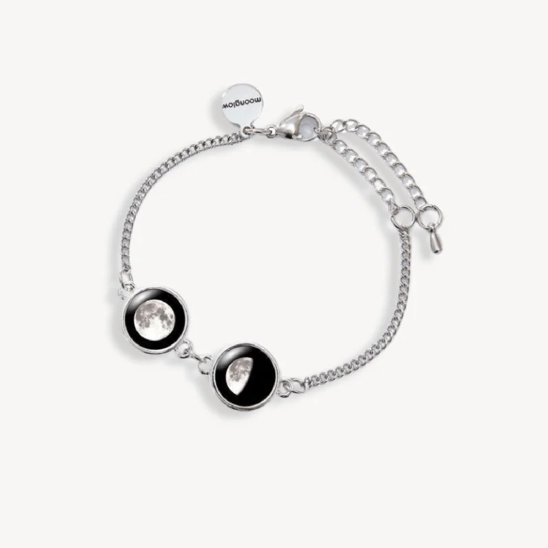 Swirl shape bangles-Double Moon Pallene Bracelet